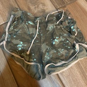 Army print justice shorts